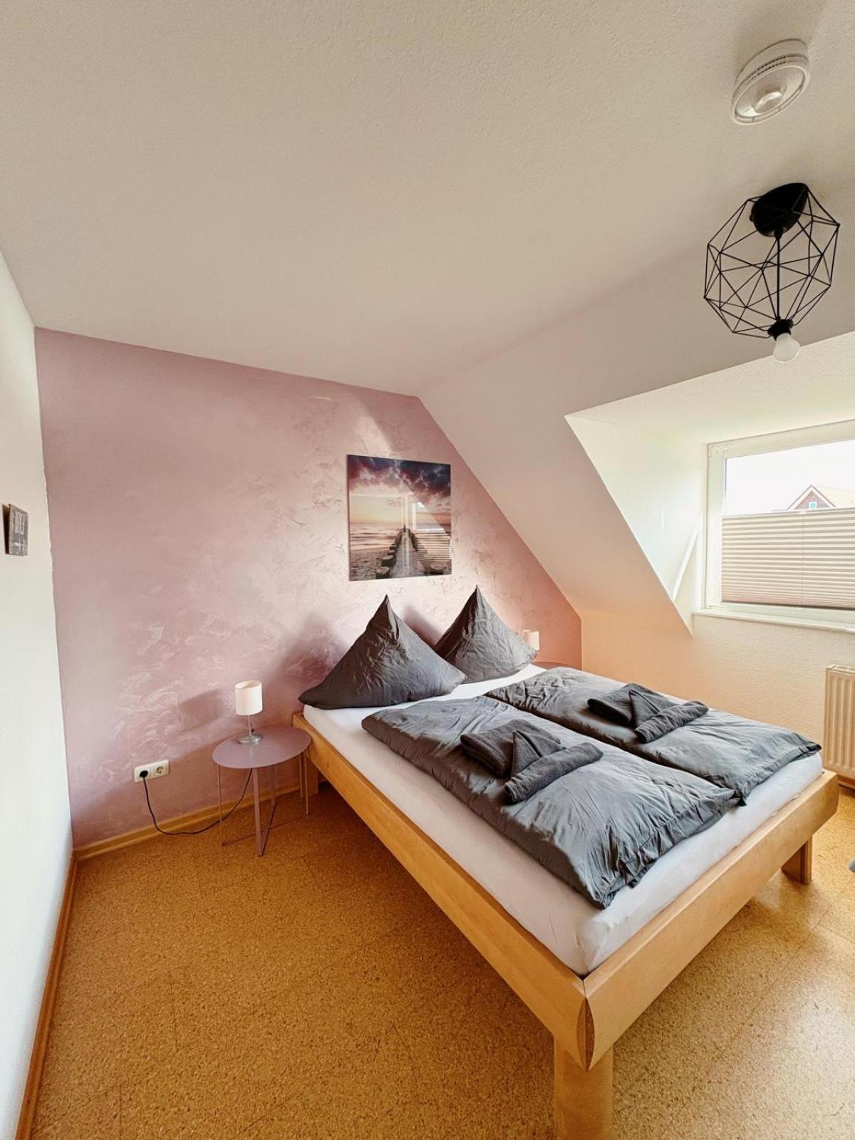 Ferienwohnung Koeoek II - Der Strand Ist Zum Greifen Nah.... Neuharlingersiel Bagian luar foto