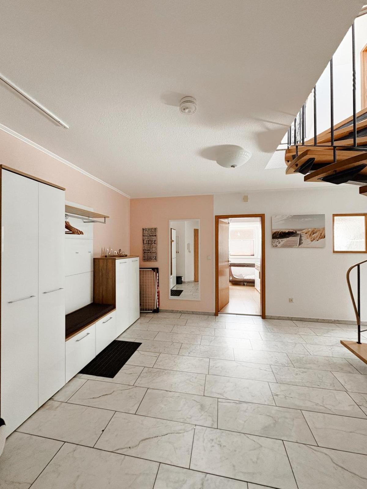 Ferienwohnung Koeoek II - Der Strand Ist Zum Greifen Nah.... Neuharlingersiel Bagian luar foto